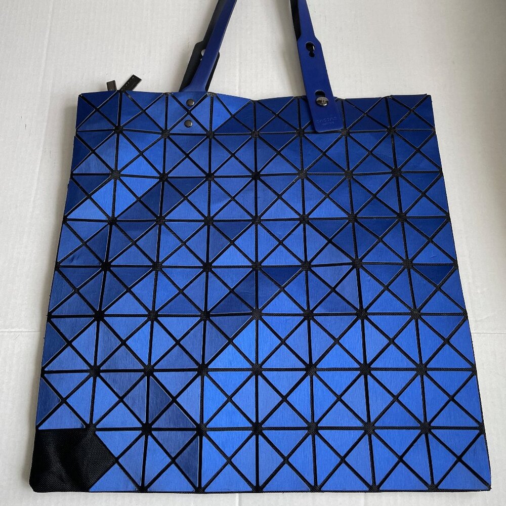 Prism Tote Bao Bao Issey Miyake Blue with FLAWS